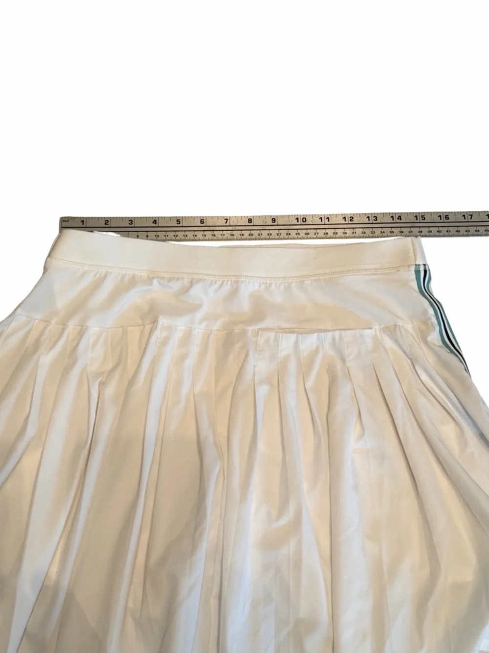 RLX Ralph Lauren White Tennis Golf Skort Green Stripe Size M